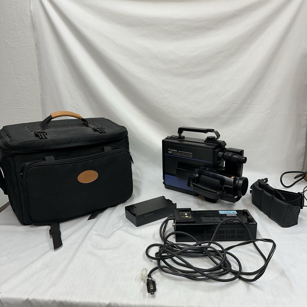 Teknika VHS Movie Camera Recording And Playback /camcorder Video Standard As Is